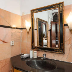 Crown Guesthouse Amsterdam - Bild 8