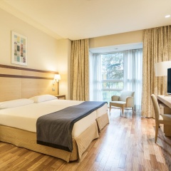 ILUNION Pio XII Hotel - Bild 7