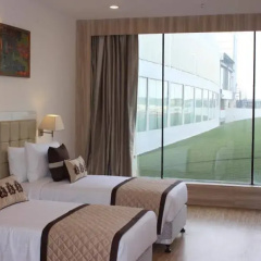 SK Premium Park, World Square Mall thumbnail 4
