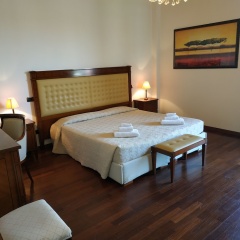 Best Western Riviera By Happyculture photo 4