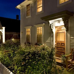 The Revere Guest House thumbnail 1