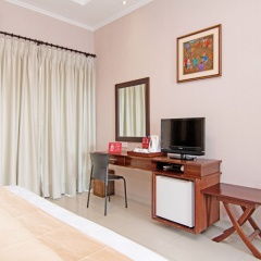 ZEN Rooms Raya sririt singaraja - Bild 3