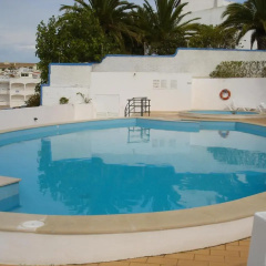 Erike Guest House thumbnail 7