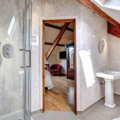 Holiday Home Sgubor y Rhyd thumbnail 5