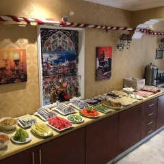 Megaron Hotel - Bild 10