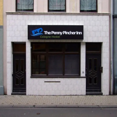 The Penny Pincher Inn - Hostel thumbnail 1