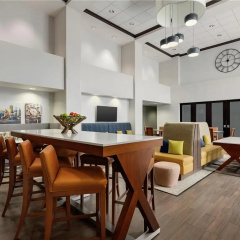 Hampton Inn & Suites Pittsburgh/Harmarville thumbnail 49