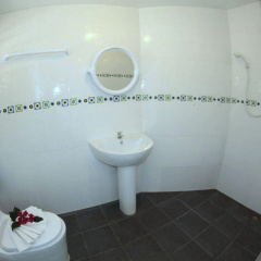 Phi Phi Cozy Seafront Resort - Bild 9