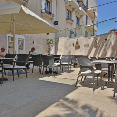Gillieru Harbour Hotel thumbnail 25