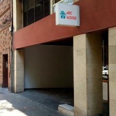 Arc House Barcelona Hotel - Bild 1