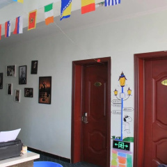 Xinjiang Yizhan Youth Hostel thumbnail 8