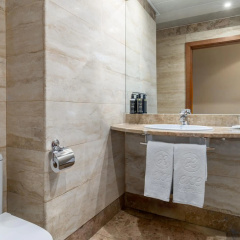 Exe Pozuelo Hotel - Bild 10