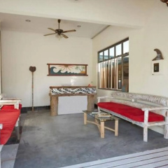 Sunshine Lodge thumbnail 6