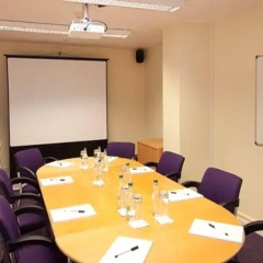 Premier Inn London County Hall - Bild 11