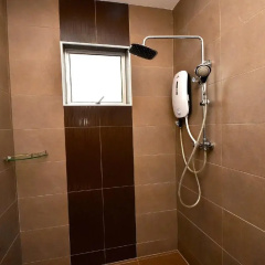 Yew Boutique Hotel thumbnail 8