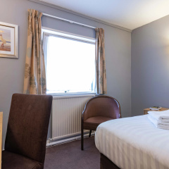 The Caledonian Hotel thumbnail 9