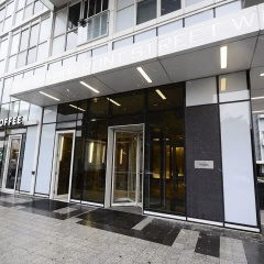 Whitehall Suites - Front Street West