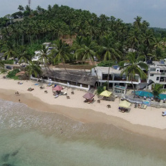 Paradise Beach Club Mirissa thumbnail 10