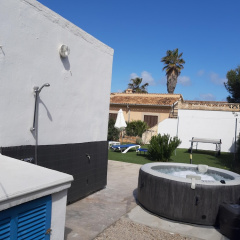 Sestanyol in Urbanitzaci s Estanyol - Bild 14
