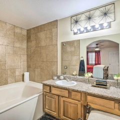Seasonal Pool & Spa: Las Vegas Pad, 11 Mi to Strip - Bild 7