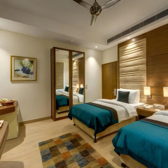 The Astor Kolkata thumbnail 7