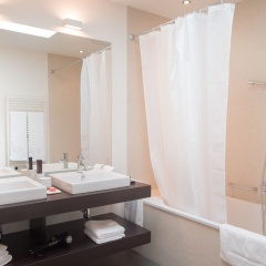 Airhome Limmatquai River View Apartment - Bild 7