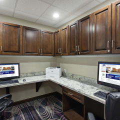 Hampton Inn Seattle/Everett thumbnail 4