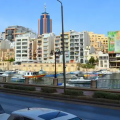 Spinola Seafront Apartment thumbnail 6