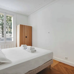 Elegant in Neuilly-sur-seine: A Charming Retreat - Bild 16