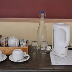 The Red Lion Hotel thumbnail 11