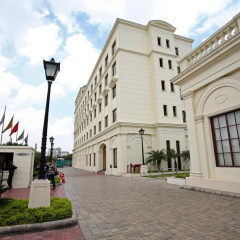 DLF Club 3