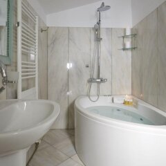 Ira Hotel & Spa in Santorini Island, Greece from 277$, photos, reviews - zenhotels.com bathroom