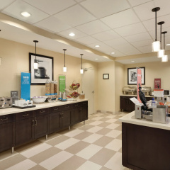 Hampton Inn & Suites Philadelphia Montgomeryville thumbnail 16
