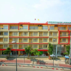 Suwannin Residence thumbnail 1