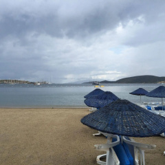 Nagi Beach Hotel - Bild 15