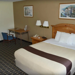 Adams Inn thumbnail 4
