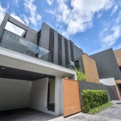 Glam Habitat Hotel - Bild 1