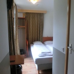 Orange Tulip Hotel Amsterdam - Hostel - Bild 10