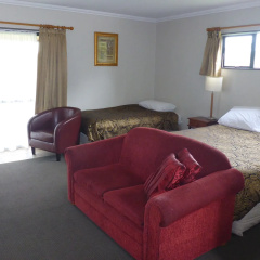 Westport Holiday Park And Motels