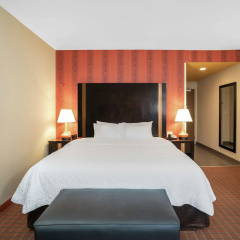 Hampton Inn Marion thumbnail 3