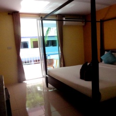 Phi Phi Don Chukit Resort - Bild 3