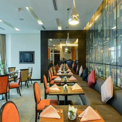 Executive Club at Windsor thumbnail 23