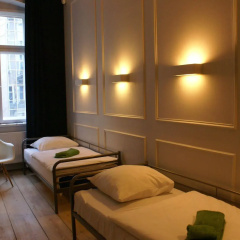 Tenement House thumbnail 26