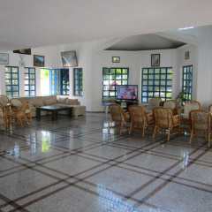 Aymes Hotel - Bild 8