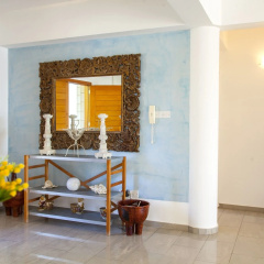 Sunset Beachfront Villa Meneou thumbnail 11