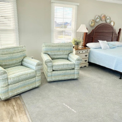 Sweet Dreams Private  4 Bedroom Home by RedAwning thumbnail 2