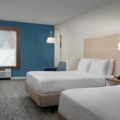 Holiday Inn Express & Suites Pittsburgh North Shore by IHG thumbnail 6