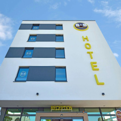 B&B HOTEL Köln-Ehrenfeld - Bild 1