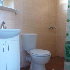 U Rimmy Guest House in Tsandryphsh, Abkhazia from 28$, photos, reviews - zenhotels.com bathroom