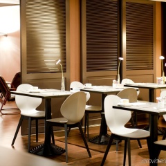 New Hotel Charlemagne - Bild 15